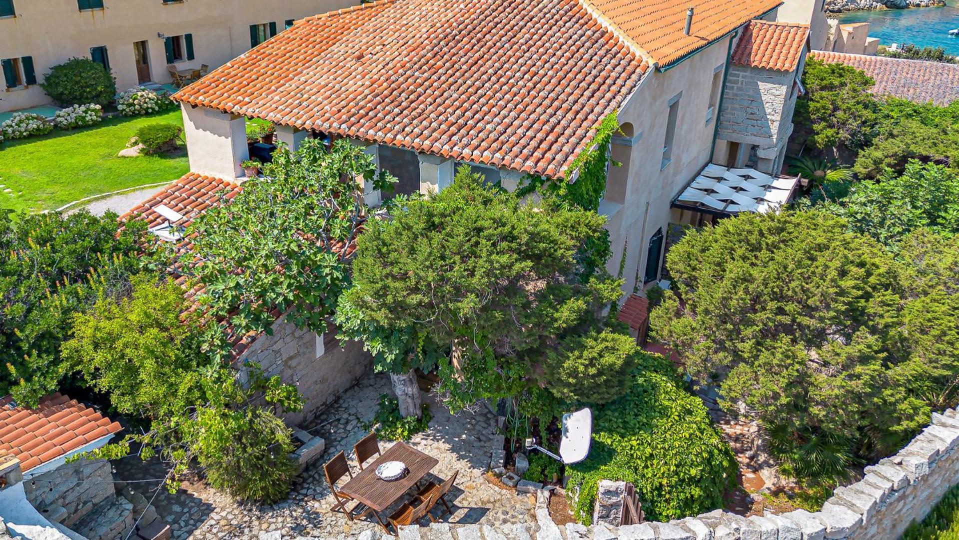 Residence Cala Francese - Case Sul Mare La Maddalena  Buitenkant foto